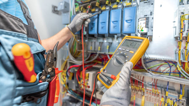 Best Emergency Electrical Repair  in Davison, MI